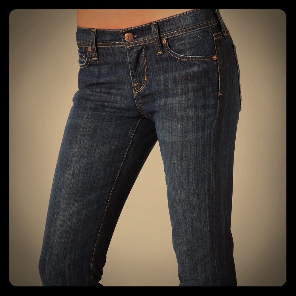 Citizens of Humanity Ingrid Low Waist Flare SZ 28